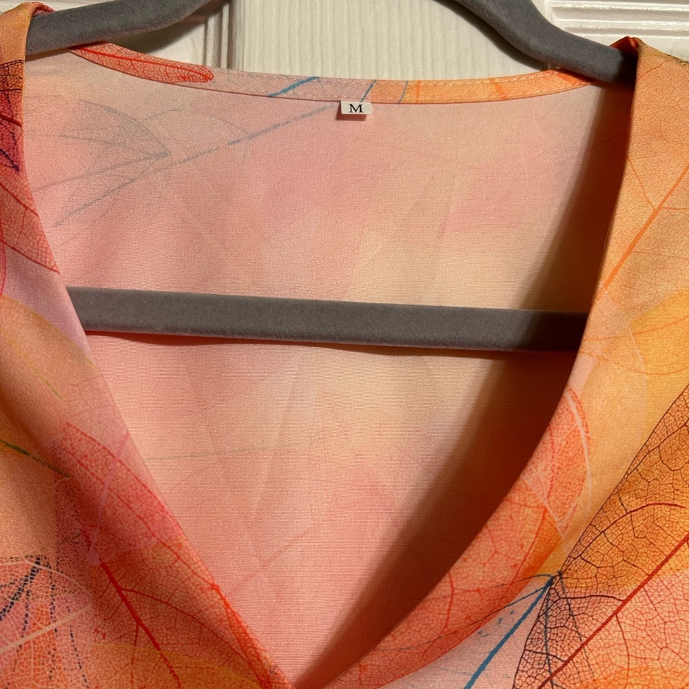 Colorful Leaf Pattern Top - Picture 2 of 3